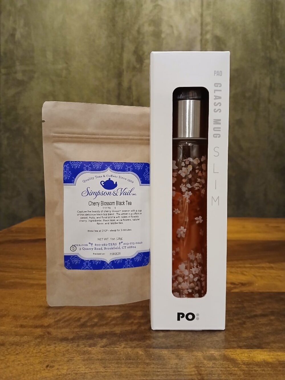 Pao Slim Glass Brew Mug - Sakura Design w/ Bonus Cherry Blossom Tea Sample (NWT)